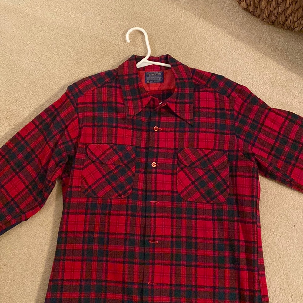 Vintage wool Pendleton shirt from 60’s or 70’s. Size large